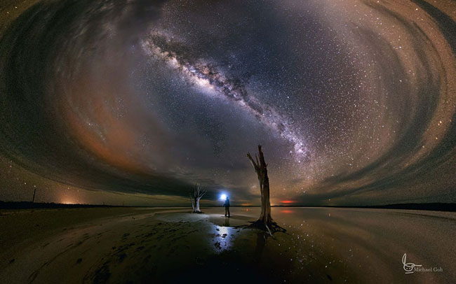 75个这个世界上最迷人的夜晚星空图效果欣赏Night Sky in Lake Dumbleyung, Western Australia