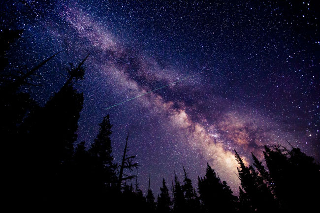75个这个世界上最迷人的夜晚星空图效果欣赏Yosemite's night sky