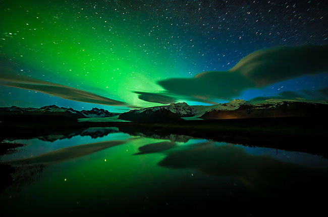 75个这个世界上最迷人的夜晚星空图效果欣赏Northern Lights, Iceland