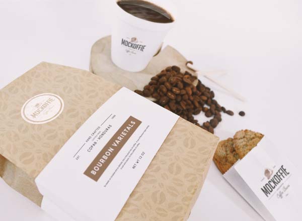 咖啡品牌VI包装袋展示模型（Mockup）PSD下载