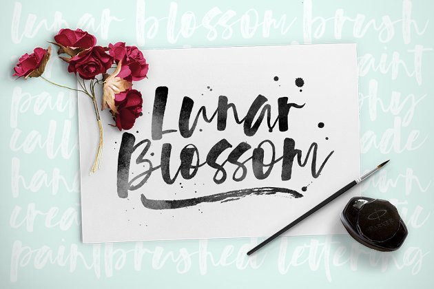 手写笔刷设计字体 Lunar Blossom