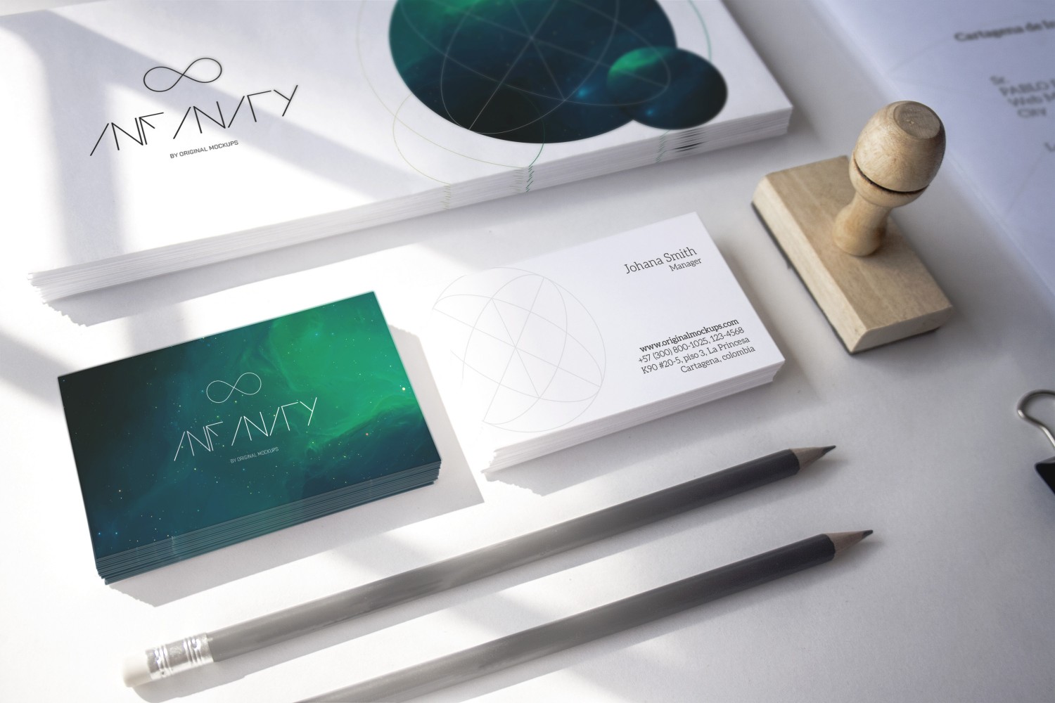 stationery-mockup-8-originalmockups-com-1500x