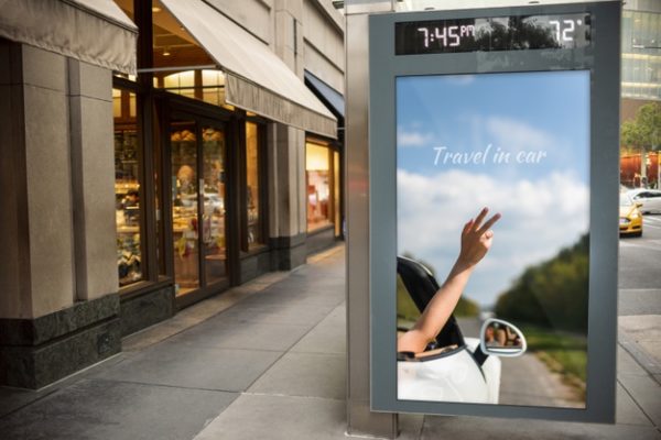 旅行广告牌设计展示样机[PSD]