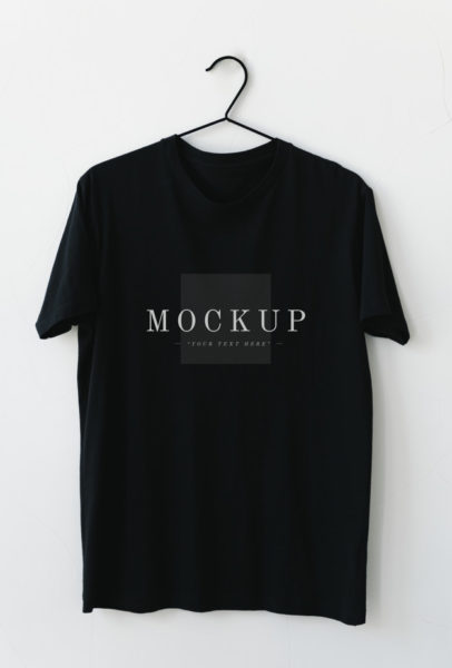 简单的黑色男子T恤展示样机模型 [PSD]