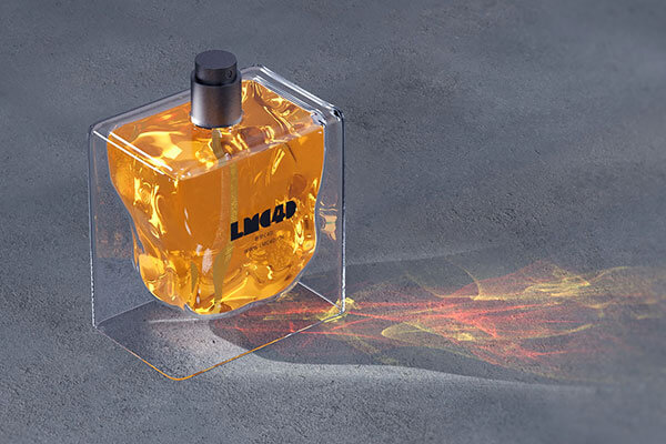 带焦散效果的个性香水模型下载（C4D）