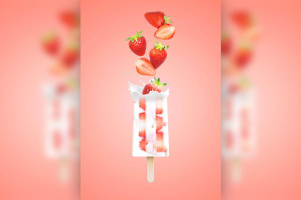 夏日清爽草莓冰棍食品广告海报设计 (psd)