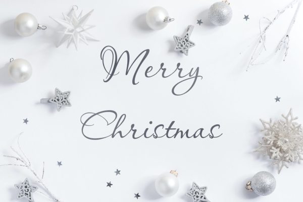 银色圣诞快乐字体样式(PSD)