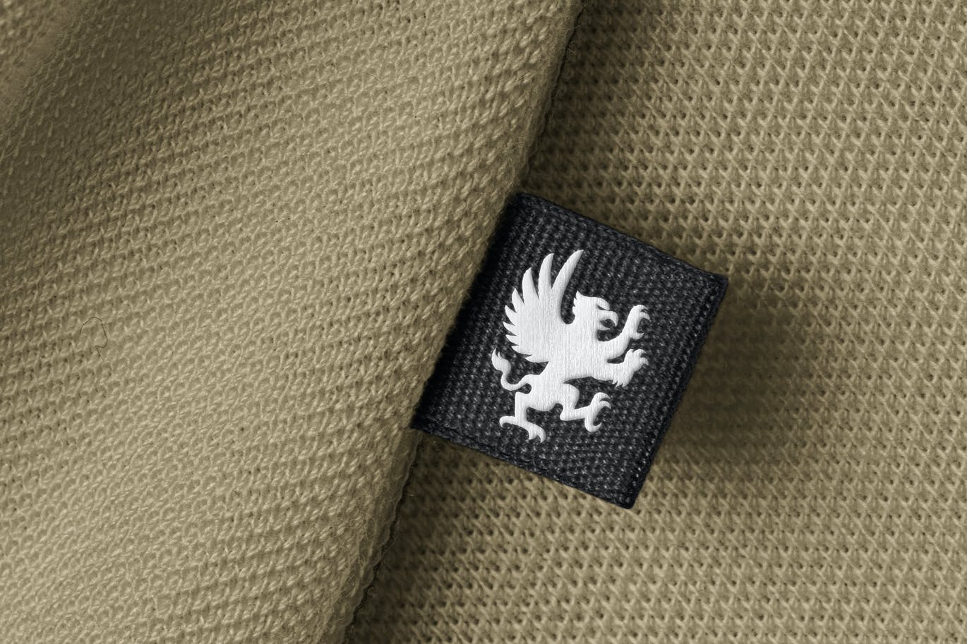 织标刺绣标志品牌Logo样机 (PSD)