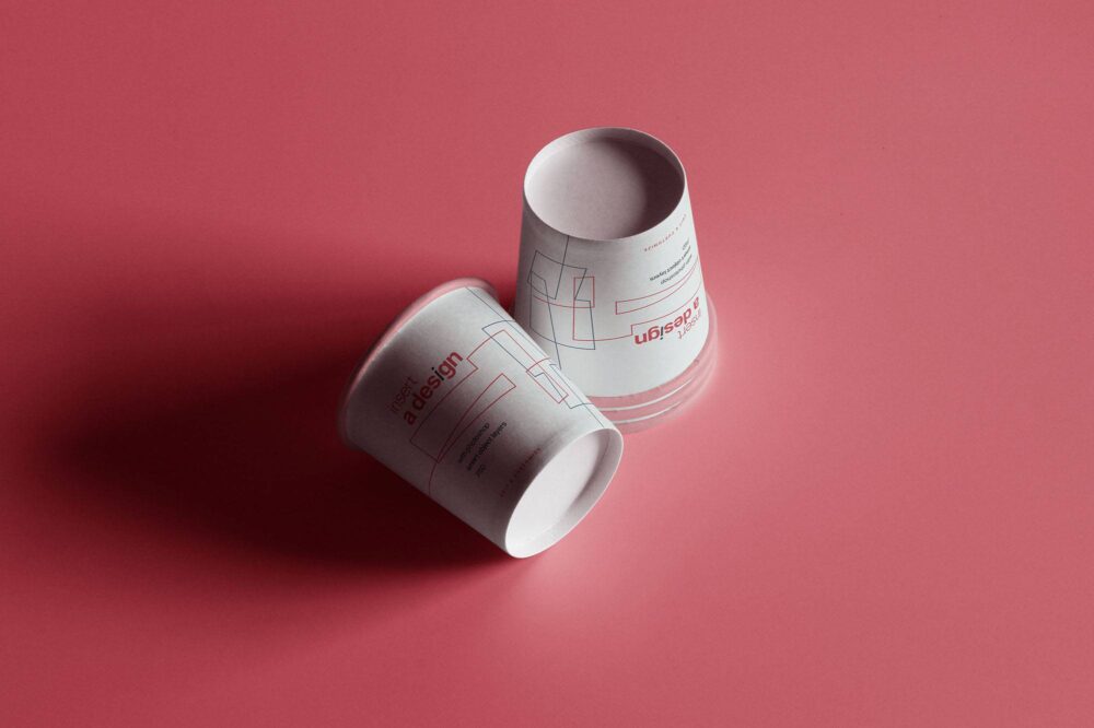 品牌设计纸杯样机（PSD）
