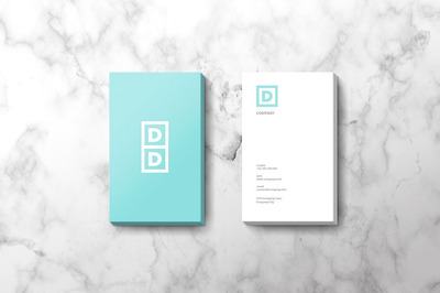 极简主义名片设计展示样机 Minimal Business Card Mockup