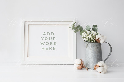 框架样机模板 Styled stock photo - Frame mock up