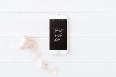 经典iPhone 6样机模板 iPhone 6 styled mock up - Psd + Jpeg