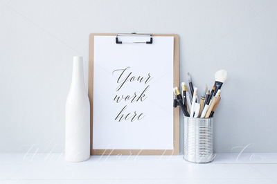 时尚画夹样机 Styled clipboard mock up - 8474