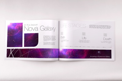 画册设计目录PSD样机 Softcover Landscape Catalog PSD Mockup 06