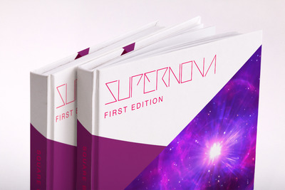 精装书样机素材 Hardcover Small Square Book PSD Mockup 04