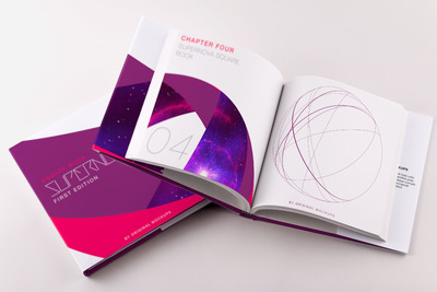 精装书封面样机 Hardcover Small Square Book PSD Mockup 01