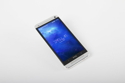 安卓手机样机 HTC One M7 Mockup 02