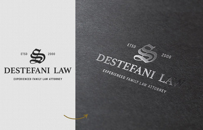 烫银效果的logo设计展示样机[PSD]