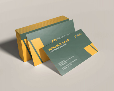 堆叠的名片样机素材