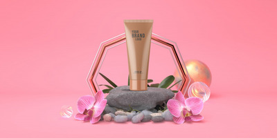 粉色护肤品展示样机模型