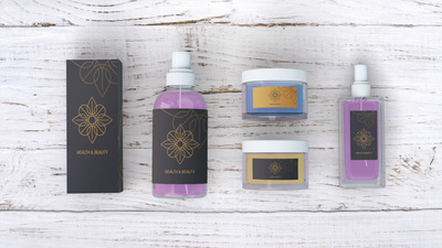 木制背景上的护肤品样机展示模型