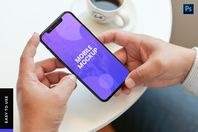 手持iPhone 11手机样机下载（PSD）