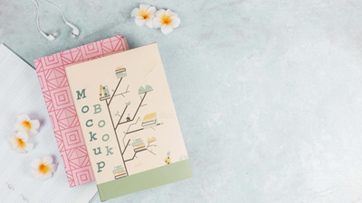 样本封面和花卉空间背景样机[PSD]