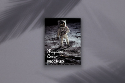 简单的杂志封面样机