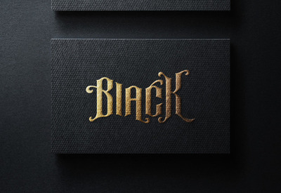 黑色名片上的logo印刷样机[PSD]