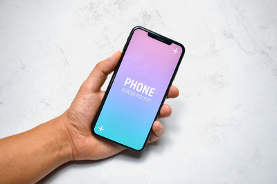 智能手机屏幕展示样机[PSD]