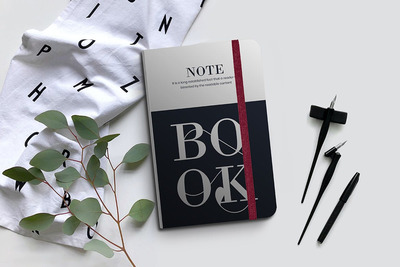 个性笔记本封面设计样机（PSD）