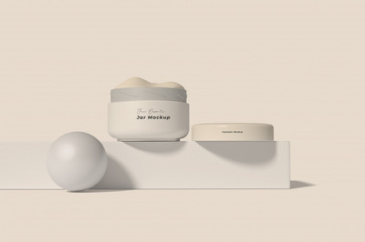 优雅的护肤品套装展示样机[PSD]