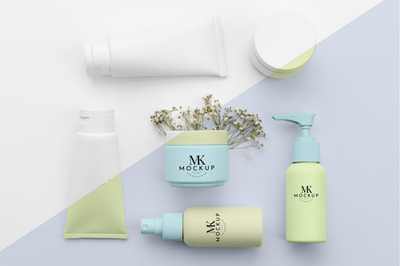 美容护肤产品瓶子样机[PSD]