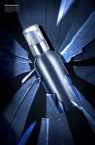 碎玻璃喷雾护肤品品牌视觉海报设计模板 (psd)