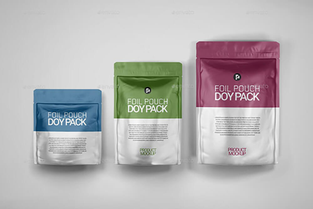 不同尺寸的自立铝箔袋包装设计样机 (psd)