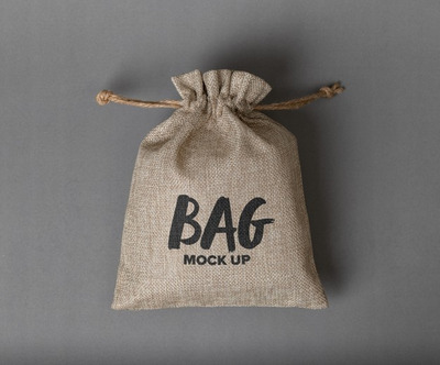 拉绳粗麻布袋Logo设计样机[psd]