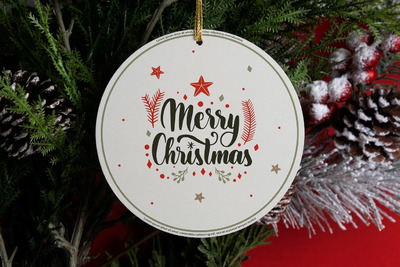 圣诞节装饰品小元素样机 (PSD)