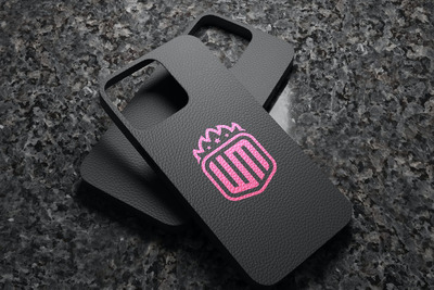 智能手机壳logo样机 (PSD)