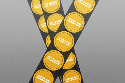 圆形贴纸设计样机 (PSD)