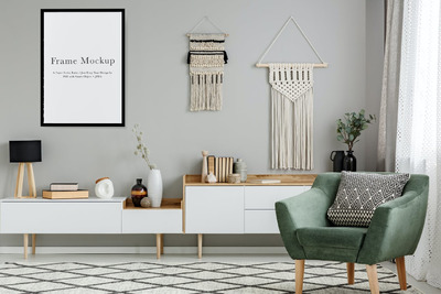 客厅墙壁场景框架艺术作品展示样机 (PSD)