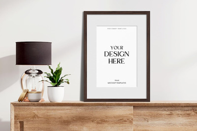 桌子作品展示画框相框样机 (PSD)