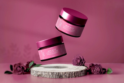 护肤品化妆品罐样机 (JPG,PDF,PSD)