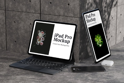 带键盘样机的 iPad Pro (PSD)